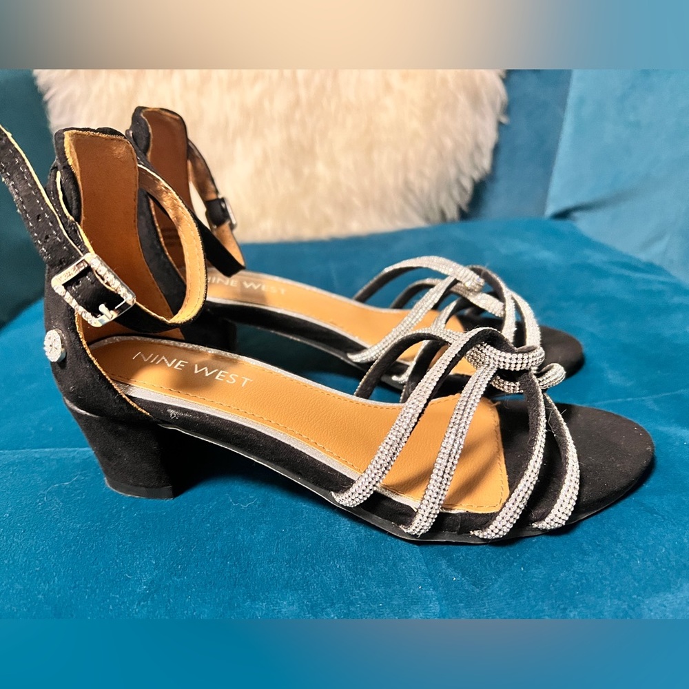 Nine West | Girls size 1 | black dress shoes